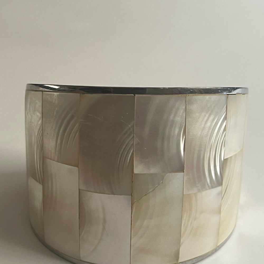 Vintage mother of pearl bangle bracelet